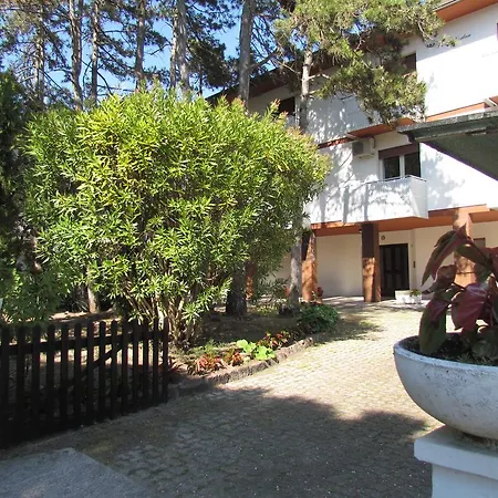 Codan & Fransi Apartment Bibione